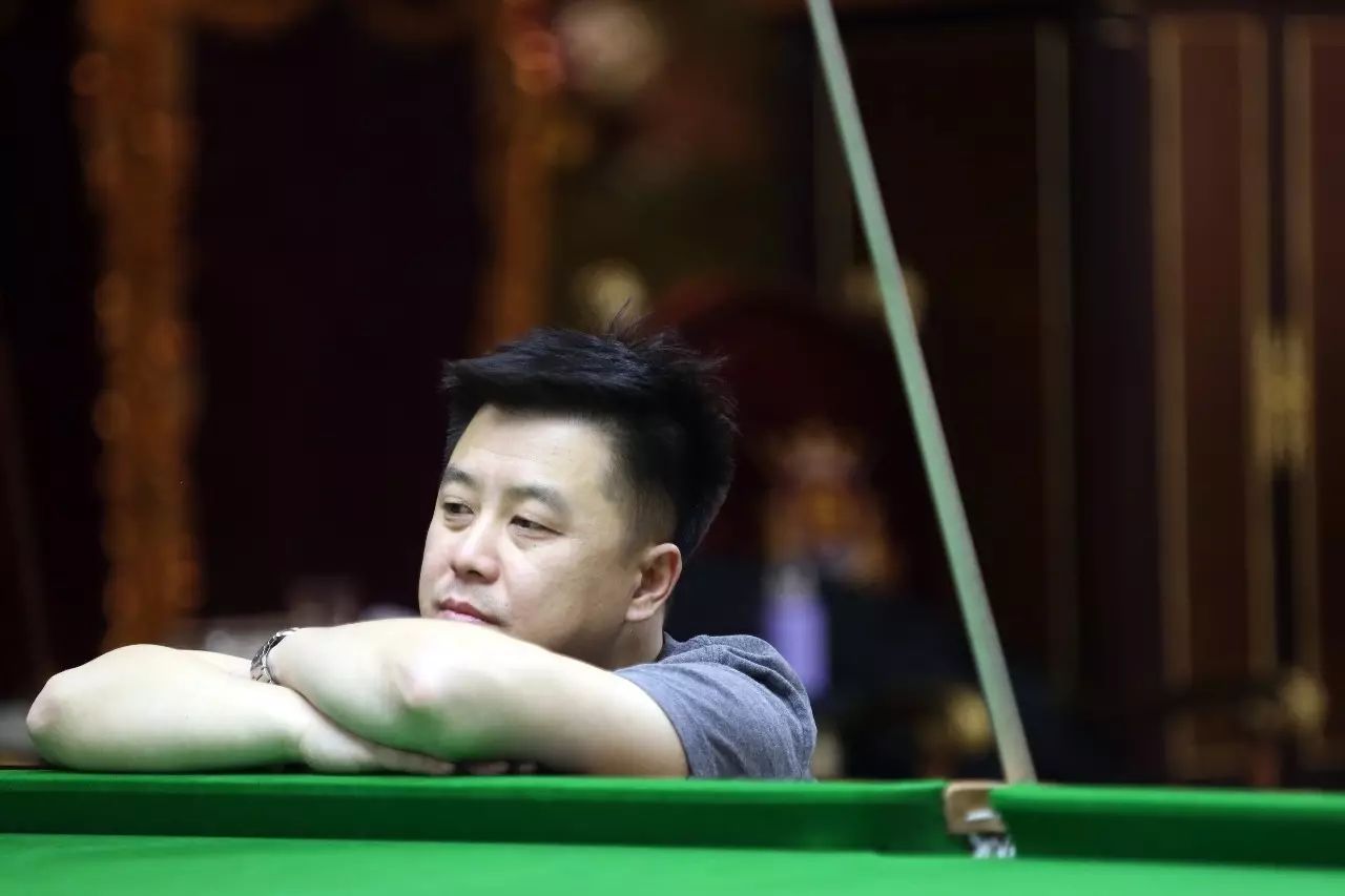 他的缺席让 他的缺席让